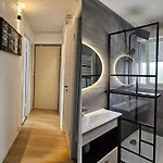 Apartment Cosy For Teams & Groups & Family With Parking *