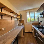 Cosy For Teams & Groups & Family With Parking