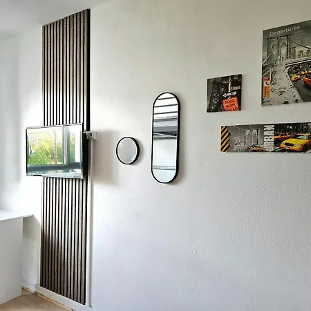 Cosy For Teams & Groups & Family With Parking *