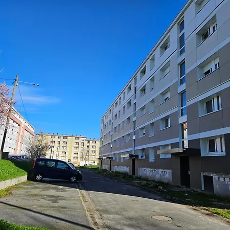 Cosy For Teams & Groups & Family With Parking * Мериньяк