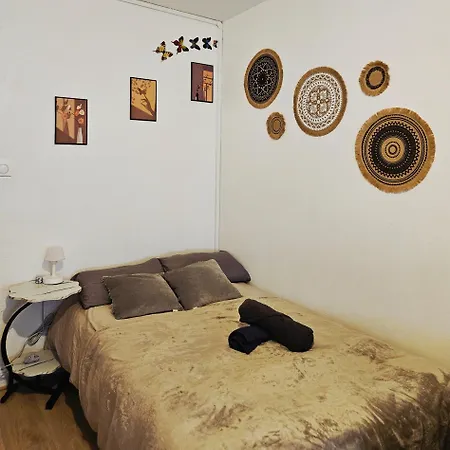 Appartamento Cosy For Teams & Groups & Family With Parking