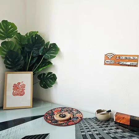 Cosy For Teams & Groups & Family With Parking Мериньяк