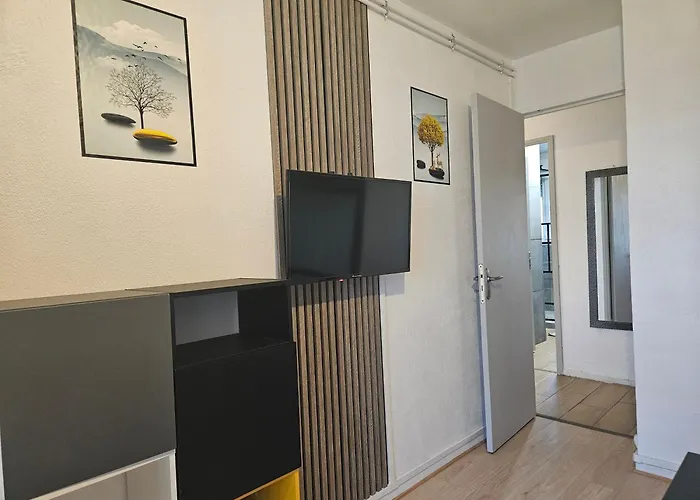 Cosy For Teams & Groups & Family With Parking