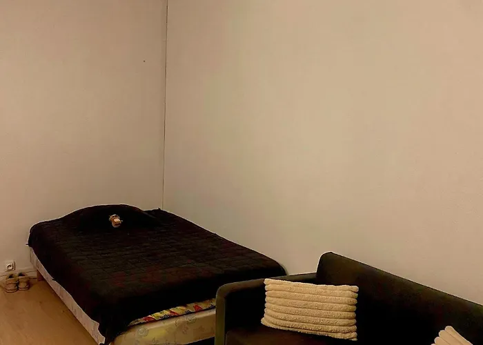 Cosy For Teams & Groups & Family With Parking