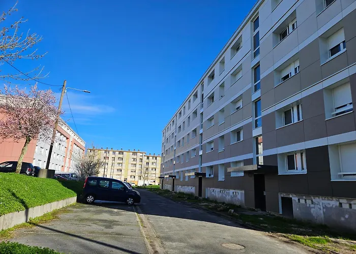 Cosy For Teams & Groups & Family With Parking * Mérignac